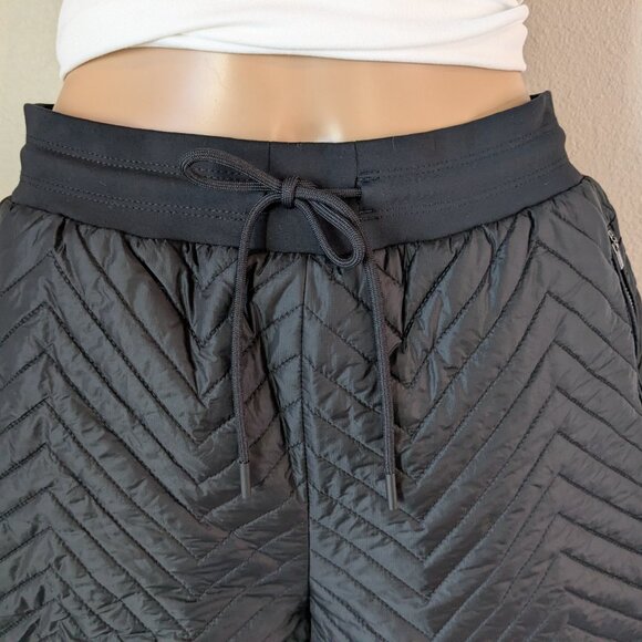 Athleta Quilted Shorts Women's Size 6 Black Apres Ski Drawstring Waist - Picture 11 of 15